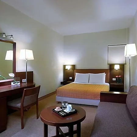 Irida Hotel