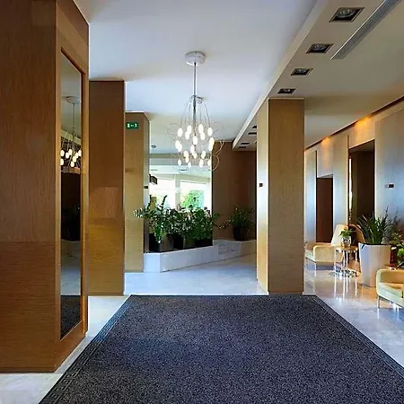 Hotel Irida
