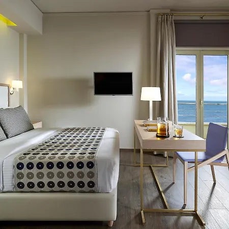 Hotel Irida 3*