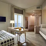 Hotel Irida 3*