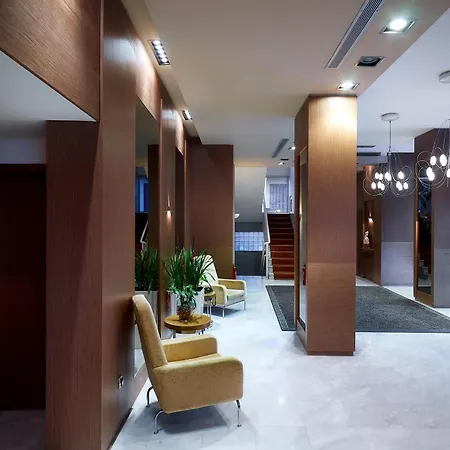 Hotel Irida 3*