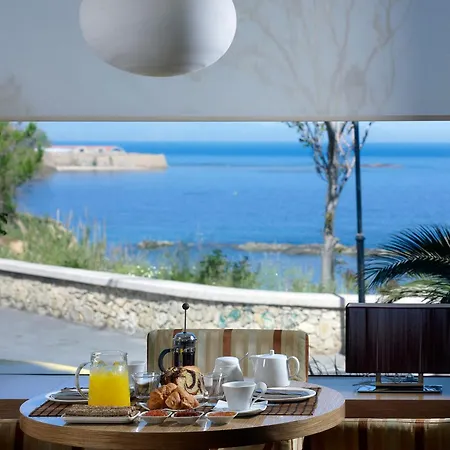 Irida Chania (Crete)