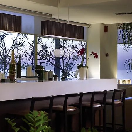 Готель Irida Ханья (Крит)